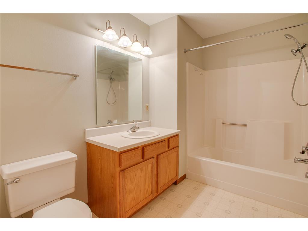 1530 35th Street S #E Fargo ND 58103 7113445 image26