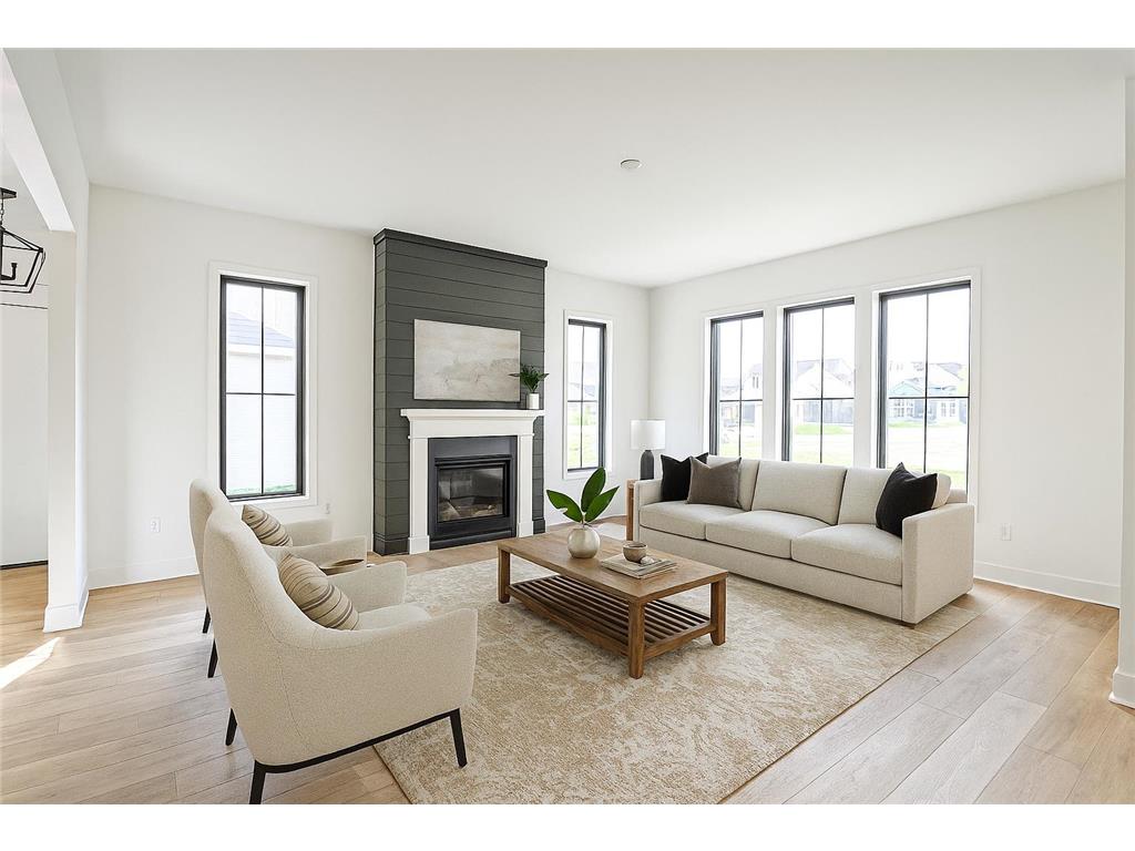 1530 Burg Avenue Saint Paul MN 55119 7077408 image2