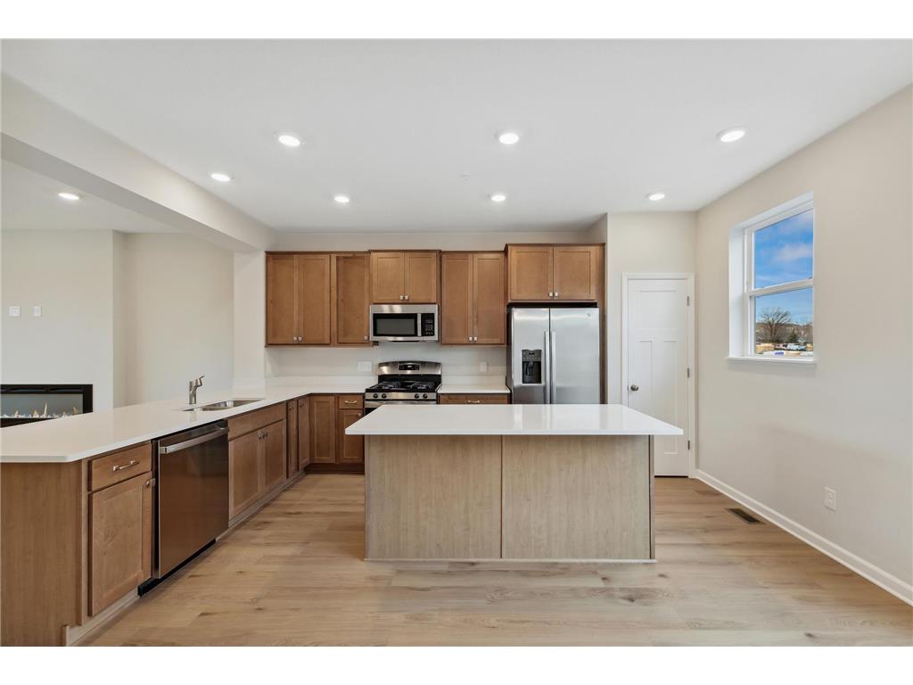 1530 Timberwood Lane West Saint Paul MN 55118 6484589 image1