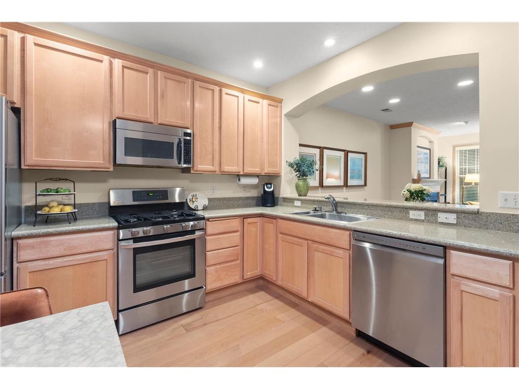 1530 Zarthan Avenue S #302 Saint Louis Park MN 55416 6793753 image10