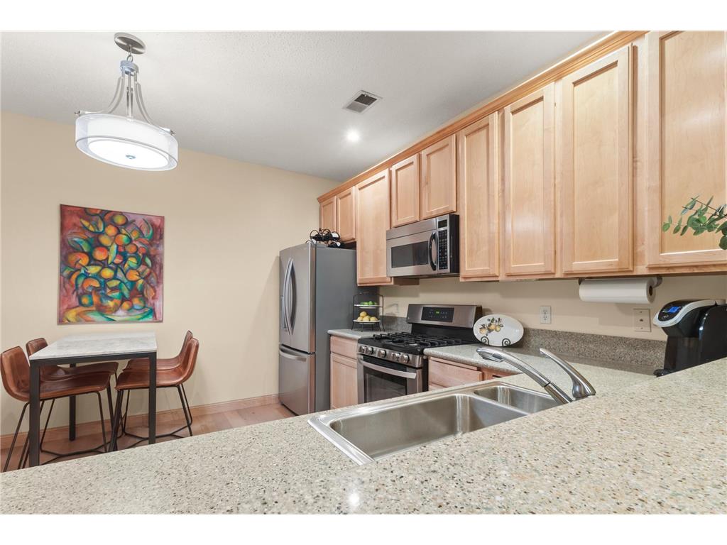 1530 Zarthan Avenue S #302 Saint Louis Park MN 55416 6793753 image11