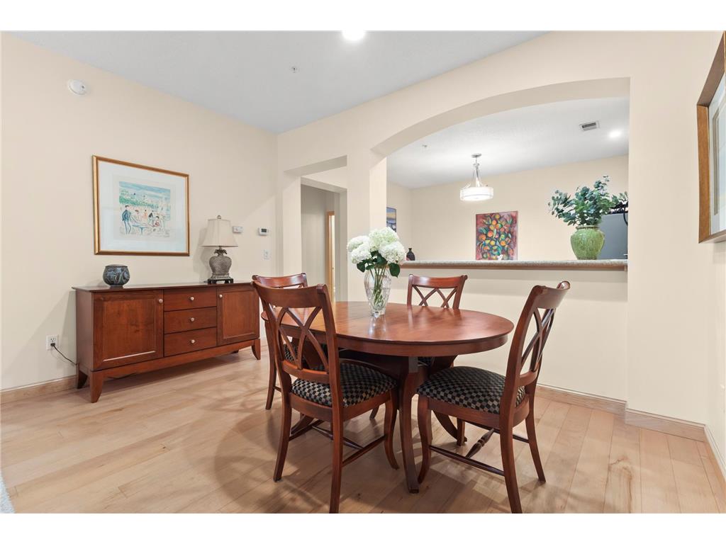 1530 Zarthan Avenue S #302 Saint Louis Park MN 55416 6793753 image5