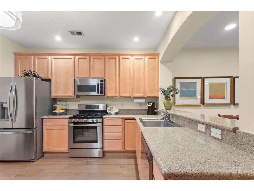 1530 Zarthan Avenue S #302 Saint Louis Park MN 55416 6793753 image9