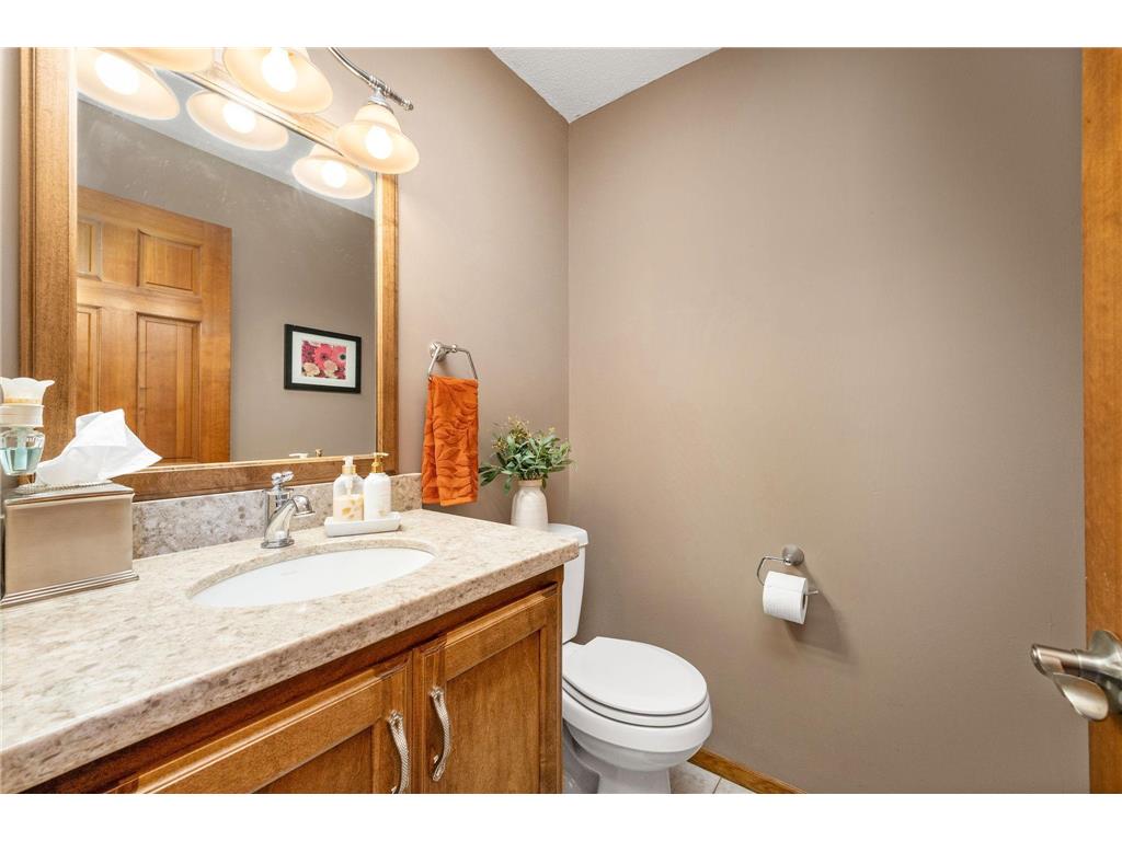 15301 83rd High Road Maple Grove MN 55311 7047975 image18