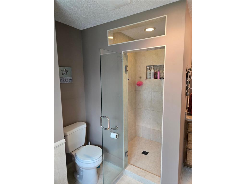 15301 83rd High Road Maple Grove MN 55311 7047975 image23