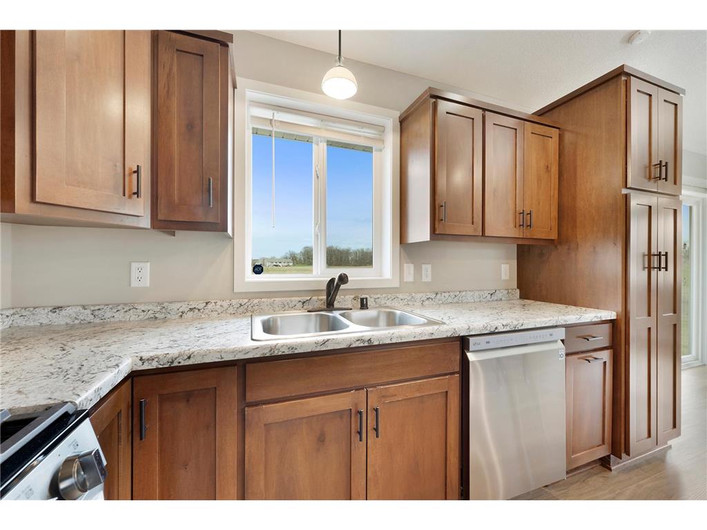15304 290th Avenue NW Zimmerman MN 55398 7044944 image10