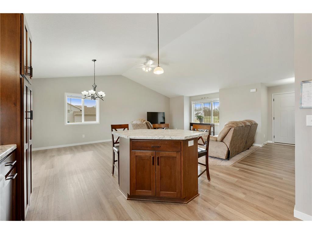 15304 290th Avenue NW Zimmerman MN 55398 7044944 image11
