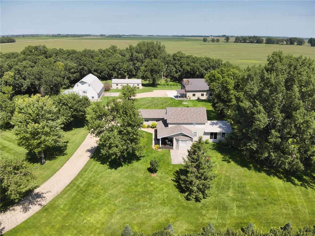 15304 County Road 11 Herman MN 56248 7030327 image1