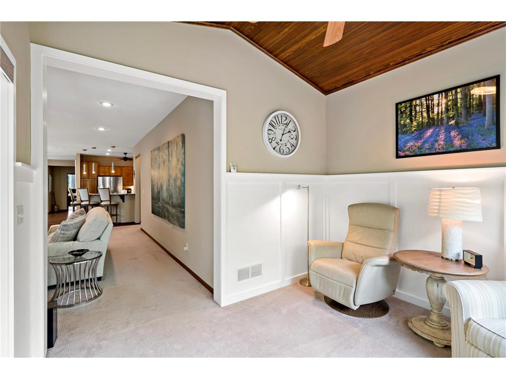 15305 Stonewood Court Burnsville MN 55306 7091086 image14