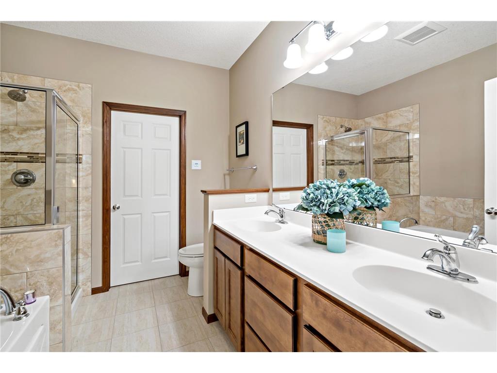 15305 Stonewood Court Burnsville MN 55306 7091086 image19