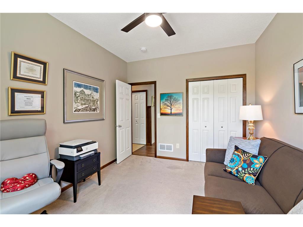 15305 Stonewood Court Burnsville MN 55306 7091086 image22