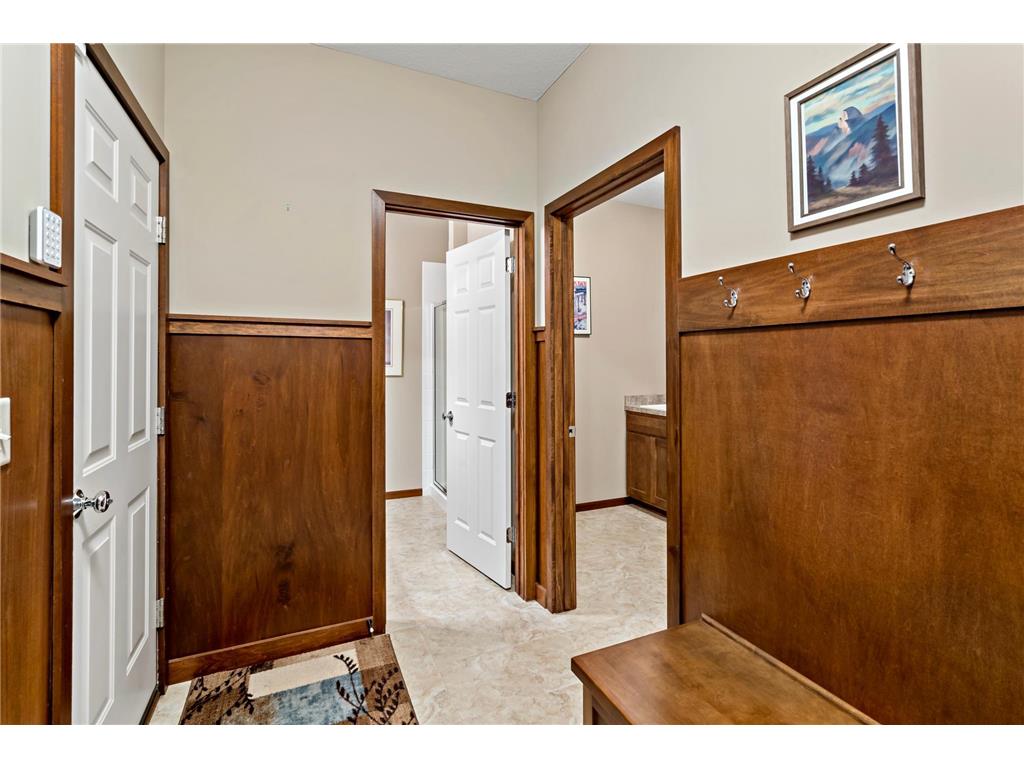 15305 Stonewood Court Burnsville MN 55306 7091086 image24
