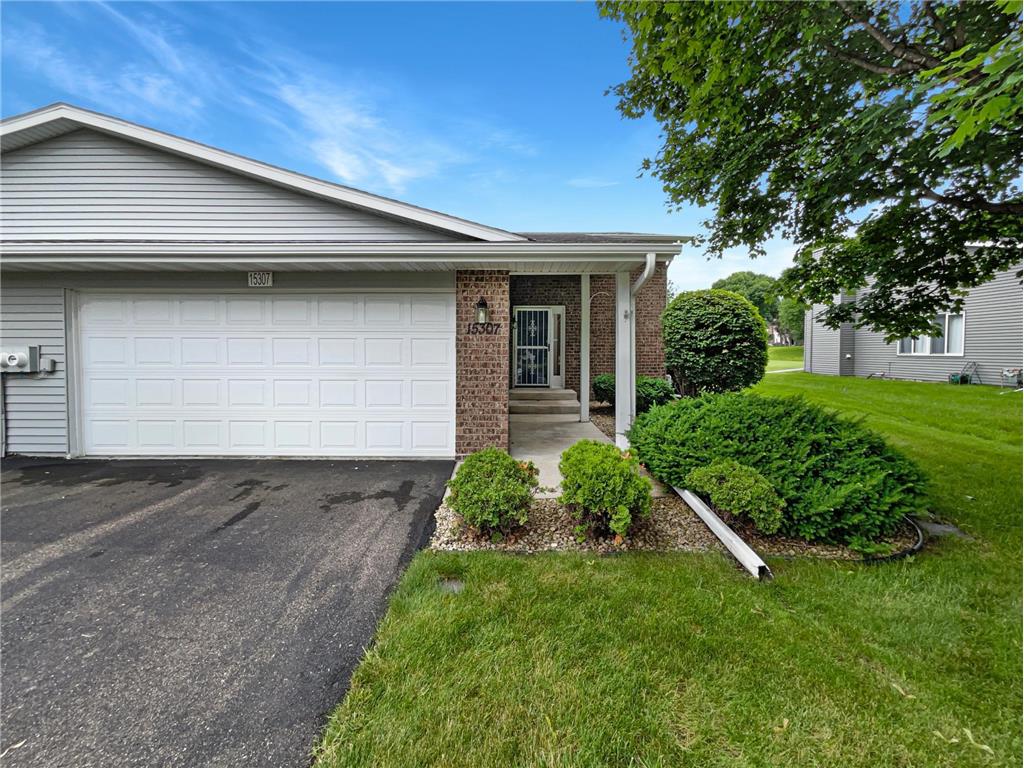 15307 95th Avenue N Maple Grove MN 55369 6562248 image1