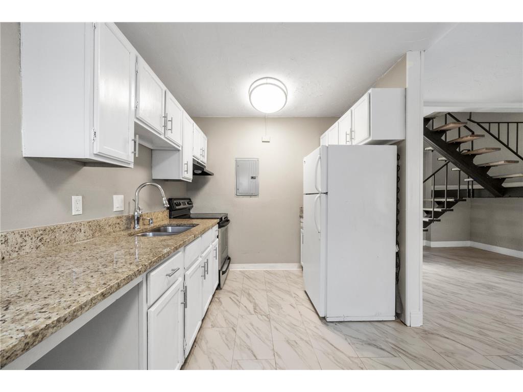 1531 American Boulevard E #101 Bloomington MN 55425 6810137 image4