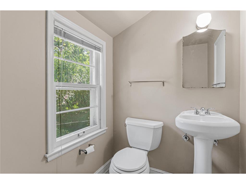 1531 Idaho Avenue W Falcon Heights MN 55108 7104215 image17
