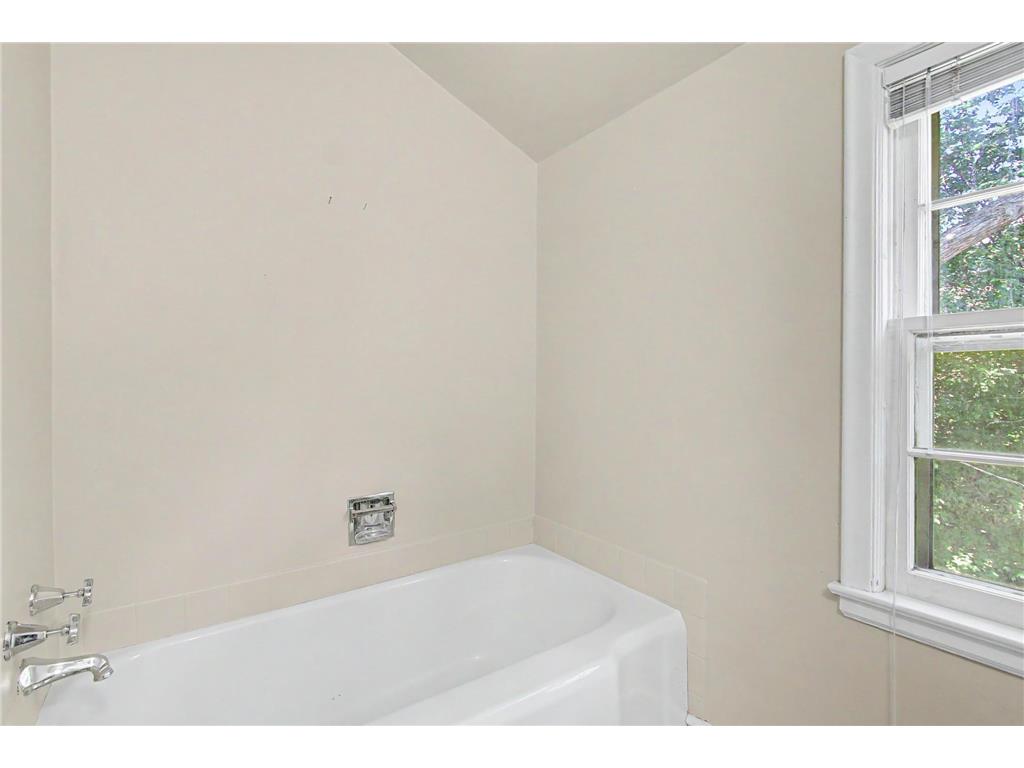 1531 Idaho Avenue W Falcon Heights MN 55108 7104215 image18