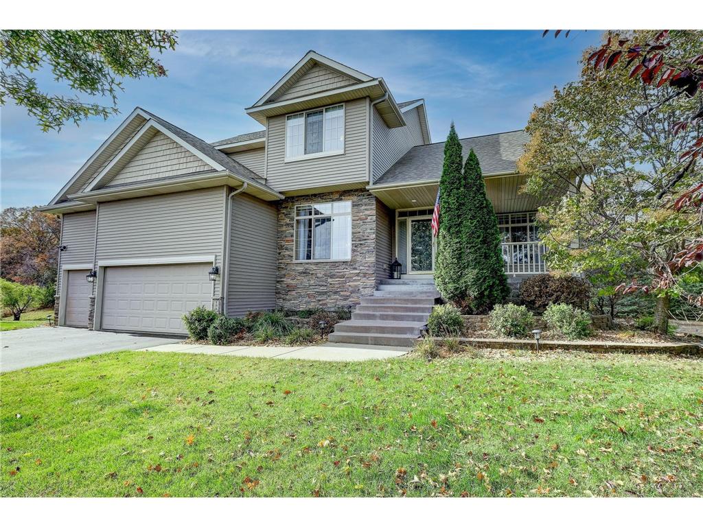 1531 Oakview Court, Lino Lakes, MN, 55038 MLS 6379851 Edina Realty