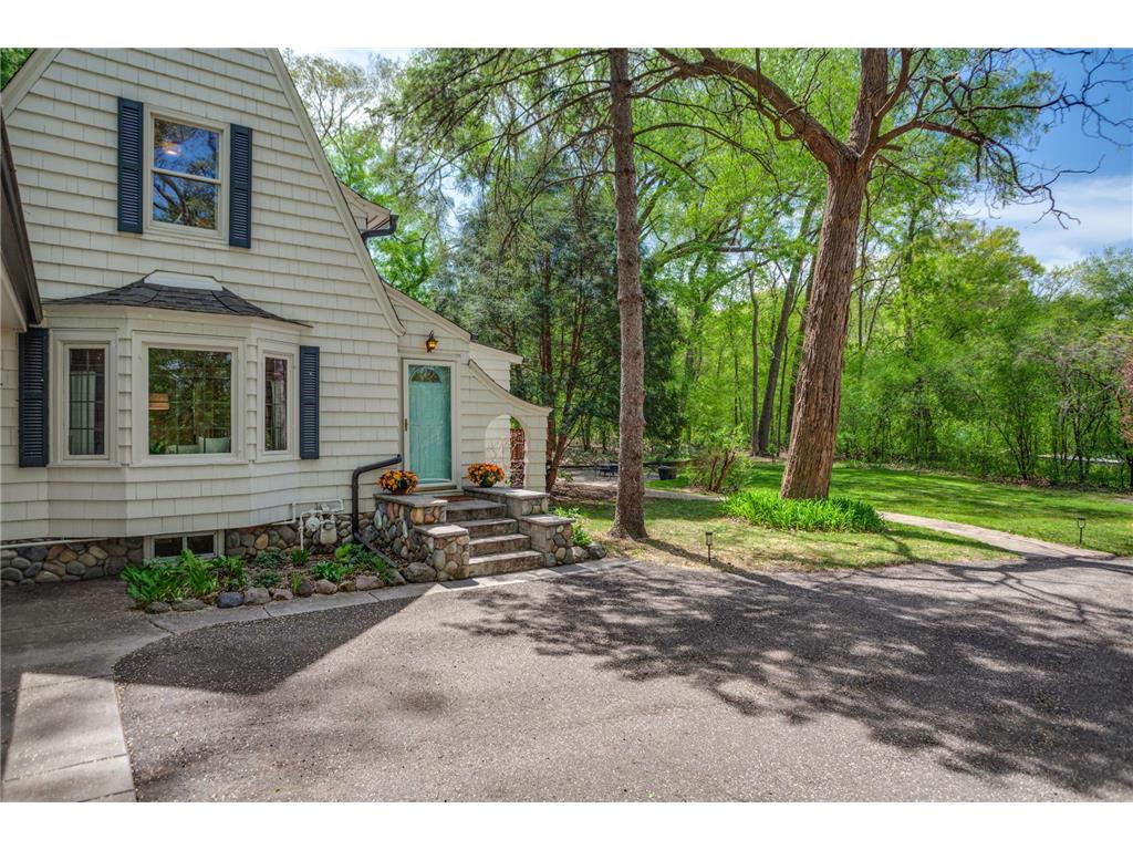 15319 Lake Street Extension Minnetonka MN 55345 7053855 image3