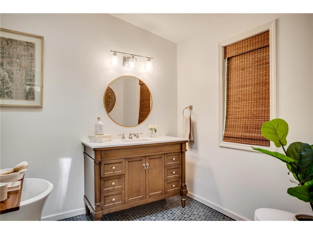 15319 Lake Street Extension Minnetonka MN 55345 7053855 image38
