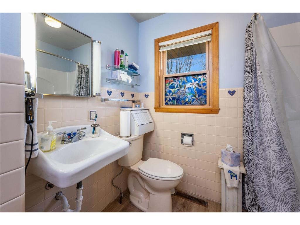 1532 4th Avenue Windom MN 56101 7045346 image16