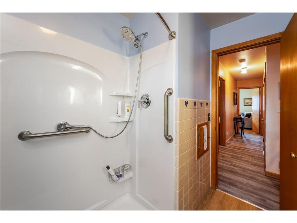 1532 4th Avenue Windom MN 56101 7045346 image17