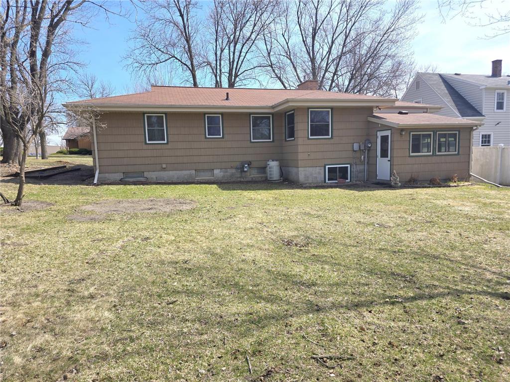 1532 4th Avenue Windom MN 56101 7045346 image30
