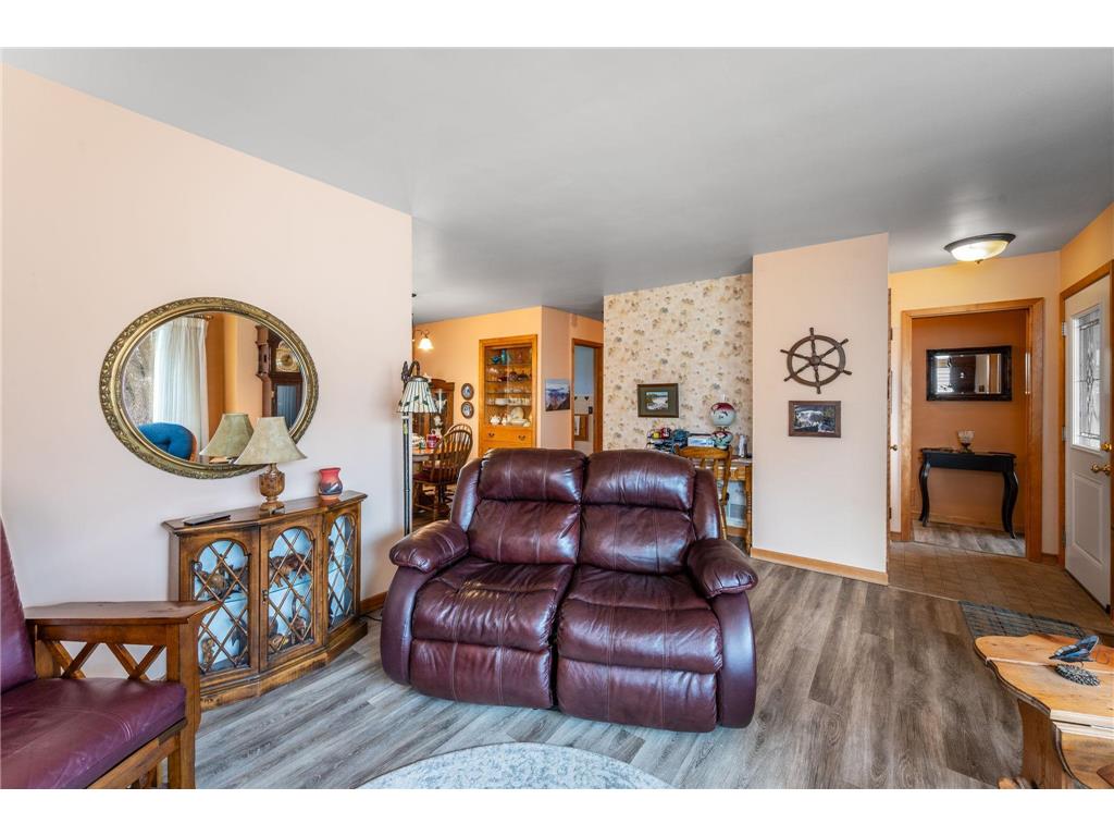 1532 4th Avenue Windom MN 56101 7045346 image6