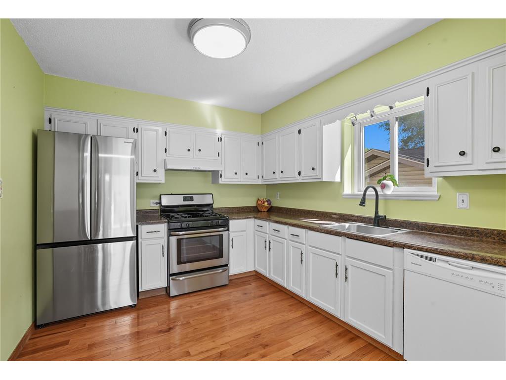 1532 Larpenteur Avenue E Saint Paul MN 55109 6786252 image1