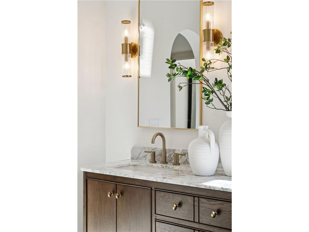 1532 Lincoln Avenue Saint Paul MN 55105 6755458 image26