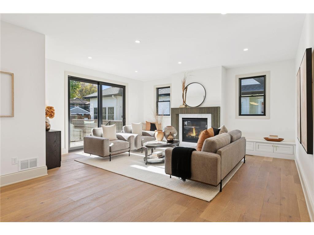 1532 Lincoln Avenue Saint Paul MN 55105 6755458 image7