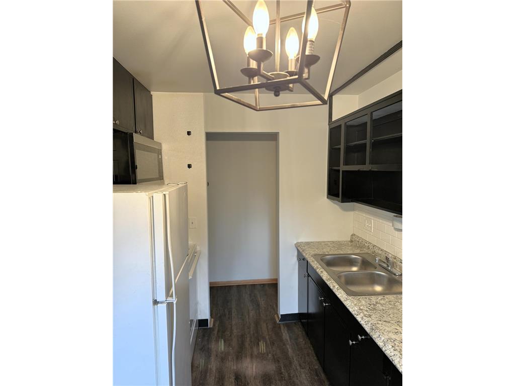 1532 Randolph Avenue Saint Paul MN 55105 6714491 image10