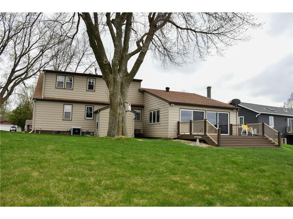 1532 S Shore Drive Worthington MN 56187 7061400 image2