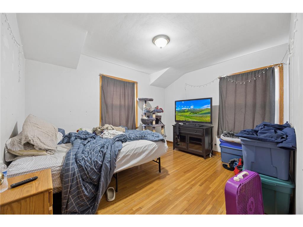 1532 Westminster Street Saint Paul MN 55130 7042467 image6