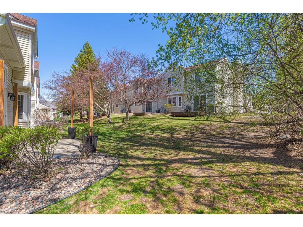 15325 Greenhaven Lane #106 Burnsville MN 55306 7023116 image7