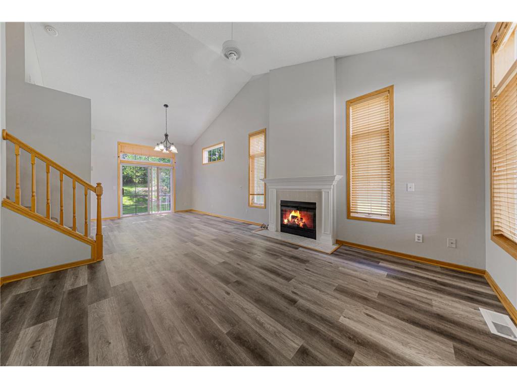 15325 Greenhaven Lane #106 Burnsville MN 55306 7075309 image12
