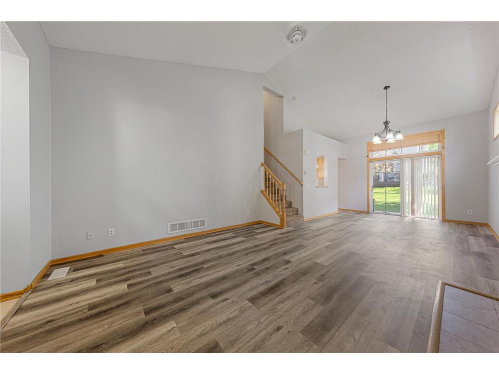 15325 Greenhaven Lane #106 Burnsville MN 55306 7075309 image13