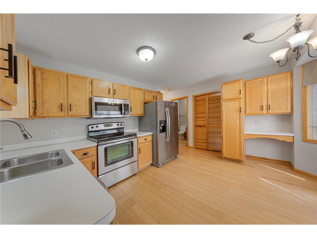 15325 Greenhaven Lane #106 Burnsville MN 55306 7075309 image19