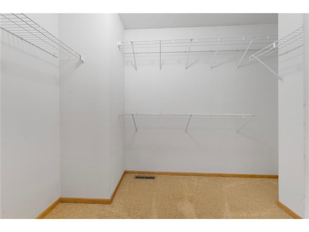 15325 Greenhaven Lane #106 Burnsville MN 55306 7075309 image30