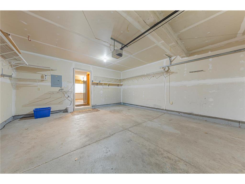 15325 Greenhaven Lane #106 Burnsville MN 55306 7075309 image36
