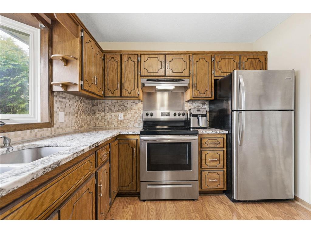 1533 79th Avenue N Brooklyn Park MN 55444 7049383 image12