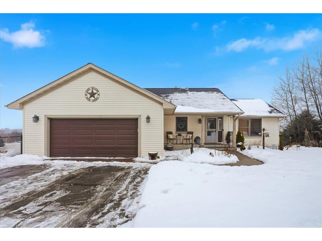 1533 Hallewood Boulevard New Richmond WI 54017 7004485 image1
