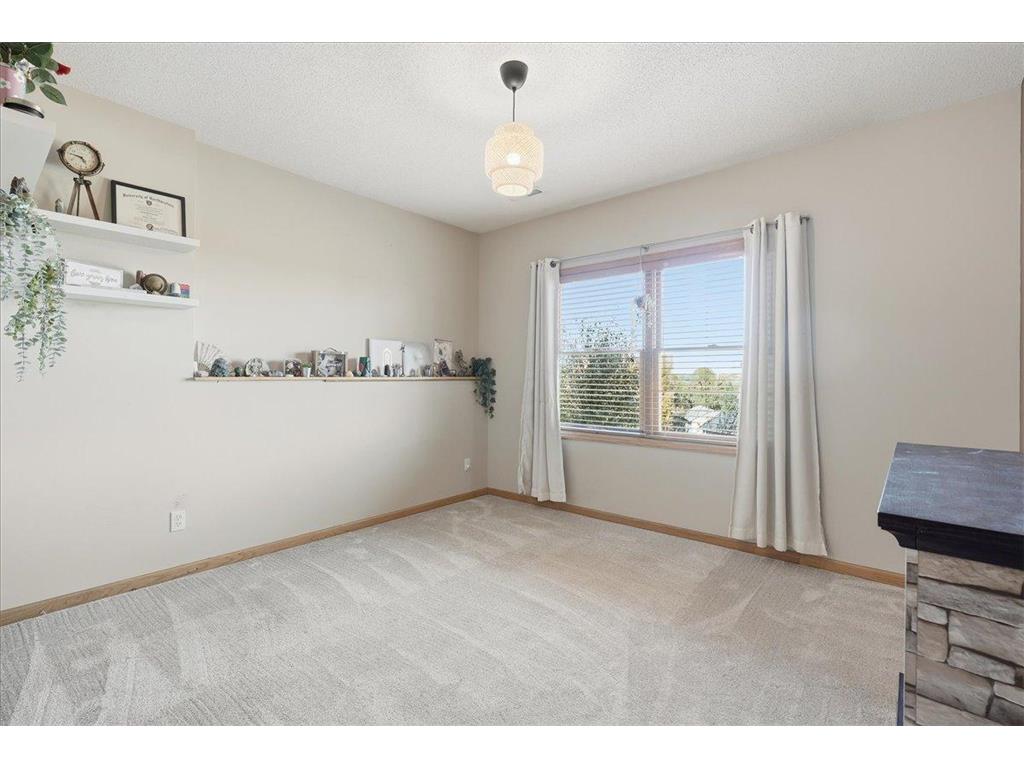 1533 Hallewood Boulevard New Richmond WI 54017 7004485 image22