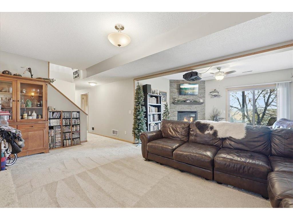 1533 Hallewood Boulevard New Richmond WI 54017 7004485 image28