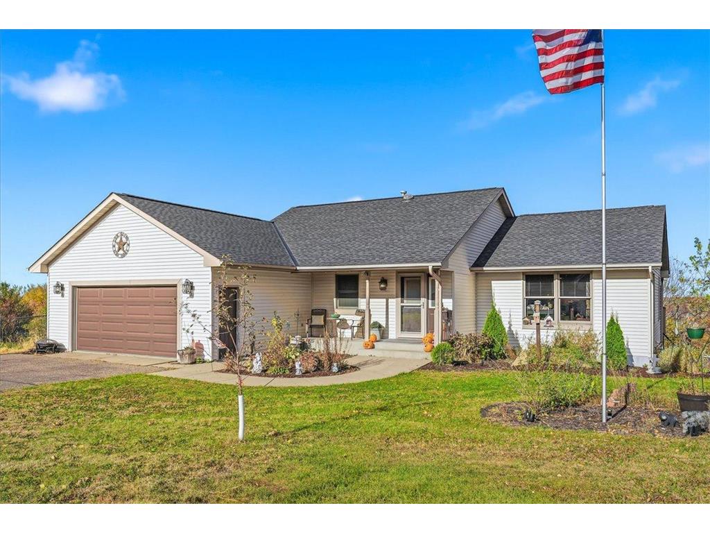 1533 Hallewood Boulevard New Richmond WI 54017 7004485 image3