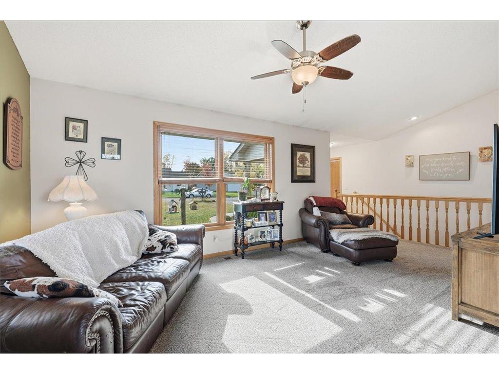 1533 Hallewood Boulevard New Richmond WI 54017 7004485 image6