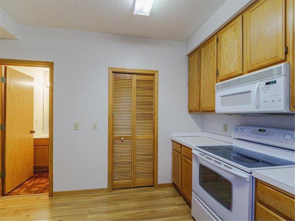 15333 Greenhaven Lane #105 Burnsville MN 55306 7064918 image11