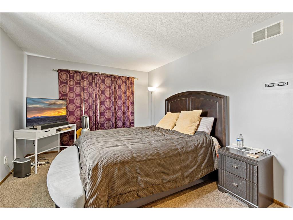 15335 Valley View Drive Savage MN 55378 7036168 image16