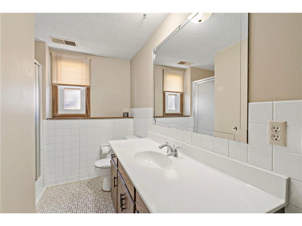 15335 Valley View Drive Savage MN 55378 7036168 image24