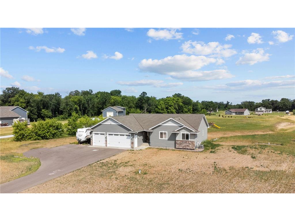 15336 290th Avenue NW Zimmerman MN 55398 6371271 image1