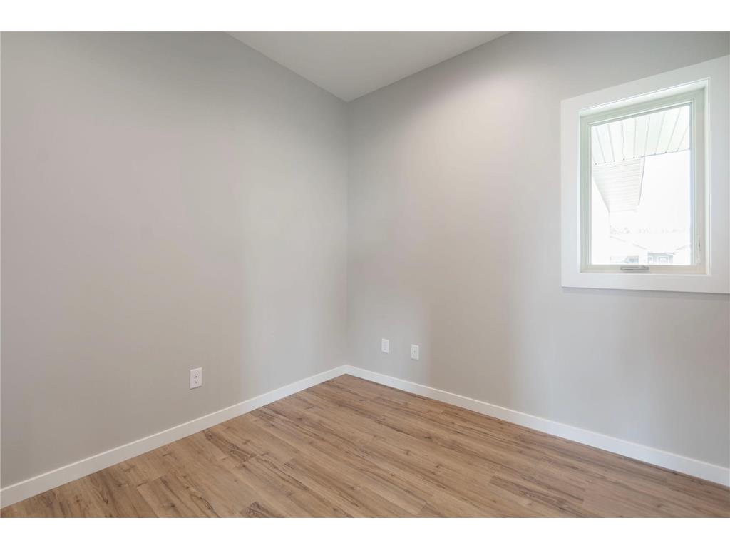 1534 9th Avenue SW Hutchinson MN 55350 7005811 image10
